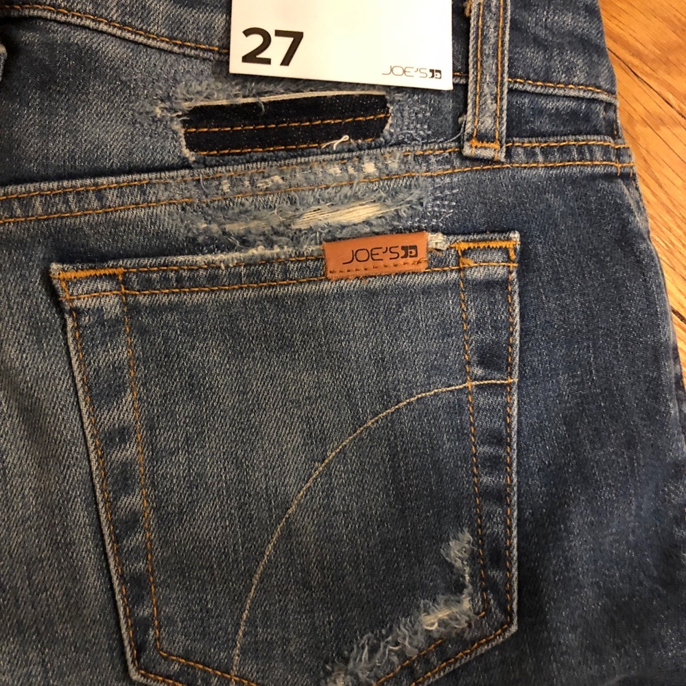 Joe’s distressed crop jeans